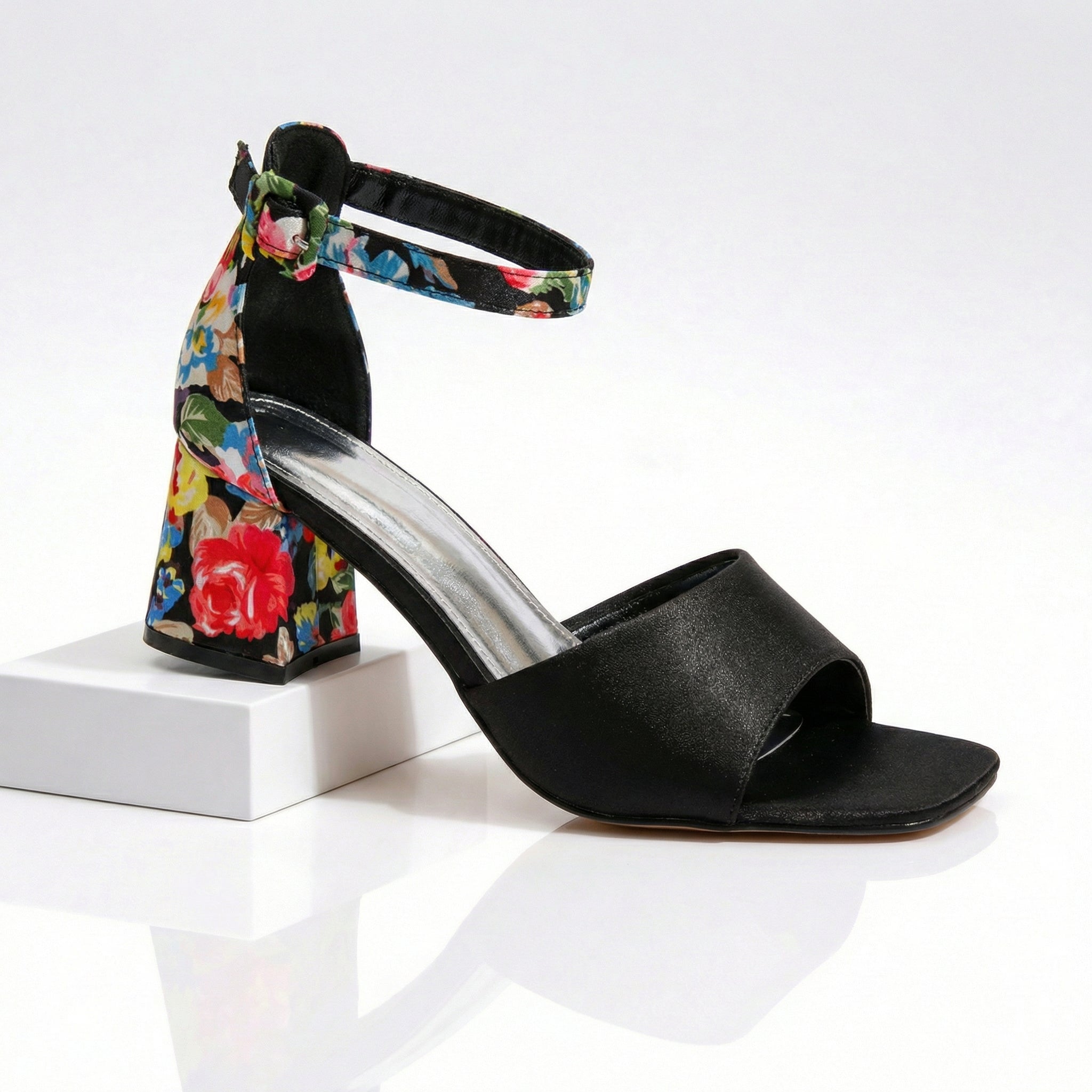 Briar Bloom Heel