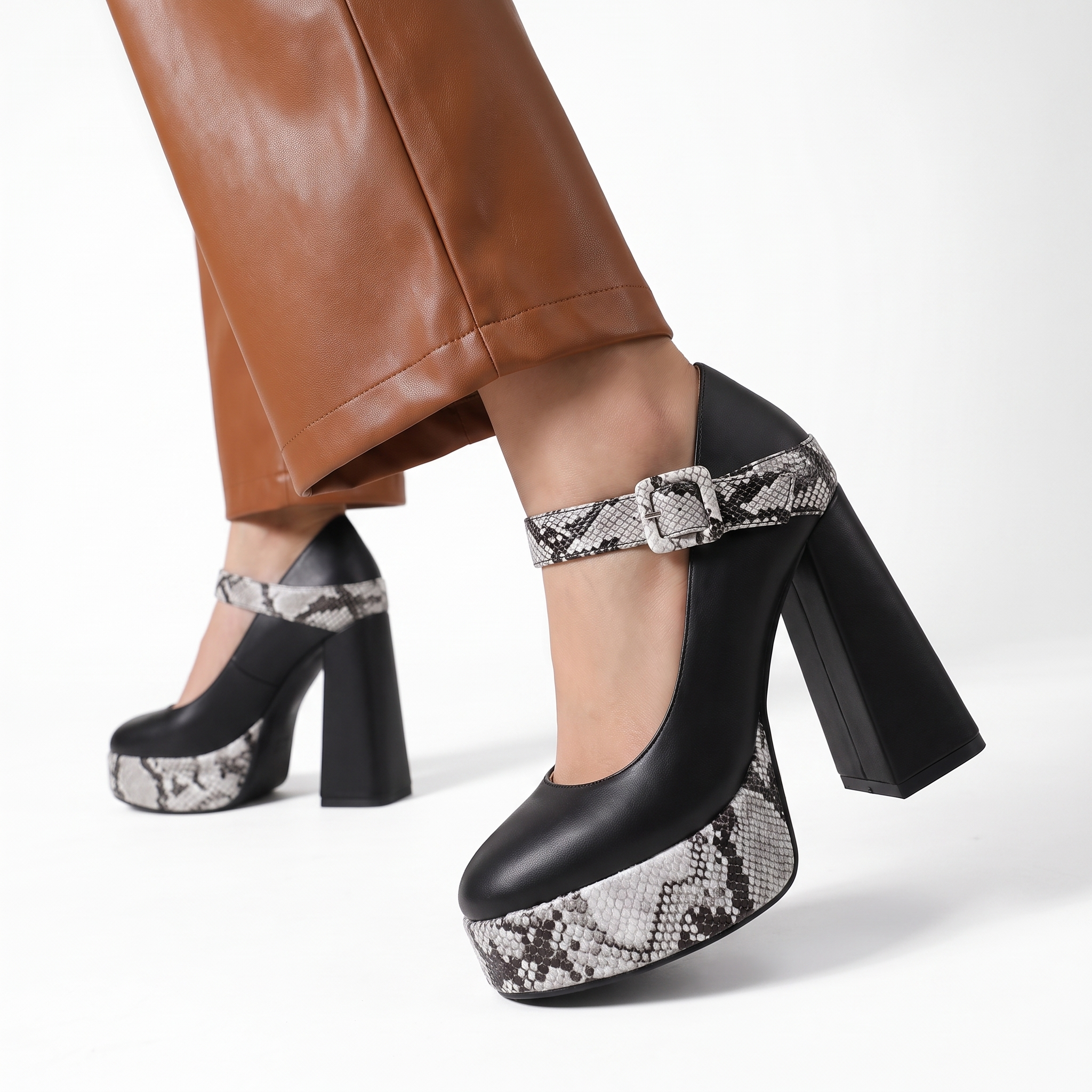 Nadia Python Mary Jane - Midnight Black