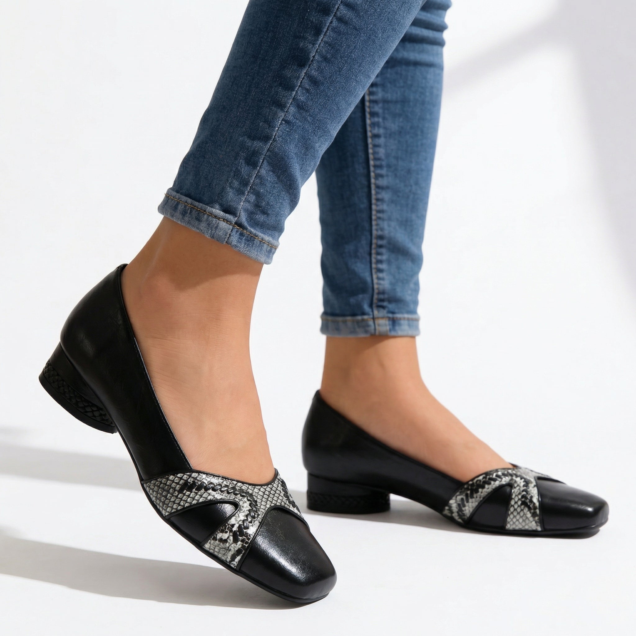 Ashby Crossline Heel